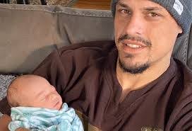 Bobby Lambert's Instagram, Twitter & Facebook