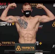 Marvin vettori fought omari akhmedov at ufc 219 in december of 2017. Spinnin Backfist On Twitter Main Event Official Marvin Vettori And Jack Hermansson Have Both Made Weight Ufcvegas16