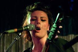 Anna Wayland's Instagram, Twitter & Facebook