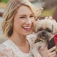 Shauna Cross's Instagram, Twitter & Facebook