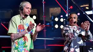 Pete is the son of amy (waters) and scott davidson (scott matthew davidson). Pete Davidson Brutally Grips Jake Paul Vs Ben Askren At Pay Per View Event In Pre Fight Monologue News Block