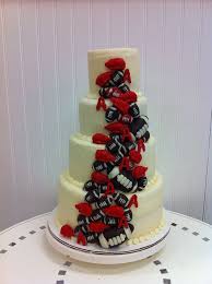 Pin By Kelli Marks On Wedding Cakes Dream Wedding Cake Football Wedding Theme Themed Wedding Cakes