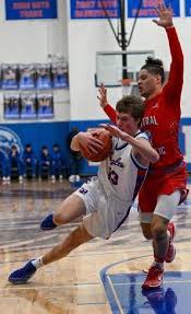 LCC outlasts Liberty-Benton in regular season finale