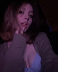 hiii <3 #emo #emogirls #emofashion #lanadeley #goth #gothgirls #egirl  #egirlstyle #egirloutfit