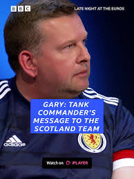 Gary Clunie's Instagram, Twitter & Facebook