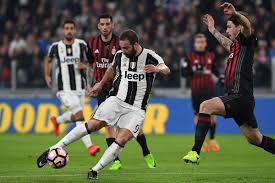 Juve needed a win to catch up to serie a leaders milan and made their intentions known early. A C Milan Vs Juventus 2017 Live Stream Time Tv Channel And How To Watch Online Sbnation Com