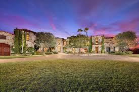 Eddie vedder (lahir di evanston, amerika serikat, 23 desember 1964; Listing Of The Day A Surfer S Paradise With Presidential Ties Mansion Global