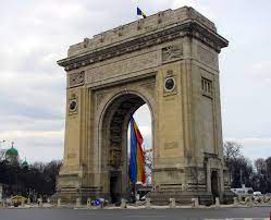 Arcul de triumf nu este primul monument de acest gen ridicat în capitala româniei, el fiind precedat de câteva construcţii provizorii cu semnificaţii asemănătoare, care au marcat, succesiv, victoria româniei în războiul de independenţă (1878), jubileul celor 40 ani de domnie ai regelui carol i (1906). Accent Pe Istorie Arcul De Triumf 80 De Ani Rfi Mobile
