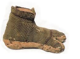 Maybe you would like to learn more about one of these? Undoing Fashion Spirit Cloth Roman Clothes Knitting Historical Clothing