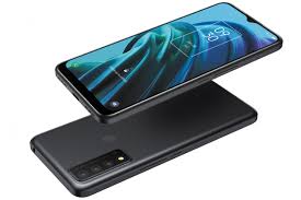 TCL 30 V 5G does mmWave, 30 XE 5G ...