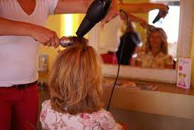 Find hair salon near me with good hair stylist. Tete A Porter Hair Stylist In Munich Haidhausen Bogenhausen
