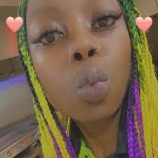 Antoinette Felder's Instagram, Twitter & Facebook