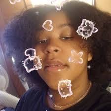 Tabitha Hoyt's Instagram, Twitter & Facebook