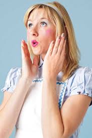 Ganz egal ob du es eher bieder magst oder auch gern mal deine wilde seite zeigst; Alice Im Wunderland Kostum 30 Ideen Fur Kinder Und Erwachsene