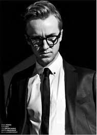 Tom Felton Rise Of The Planet Of The Apes Premiere Pin On Accio Tom Felton