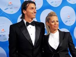 Farò un po' tardi, devo portare ibrahimovic a sanremo. Helena Seger La Moglie Di Ibrahimovic E La Donna Piu Elegante Di Svezia