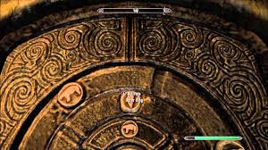 To start this quest you must speak to the jarl in dragonsreach. Elder Scrolls V Skyrim How To Open The Ring Door On Bleak Falls Barrow Youtube