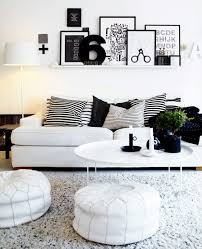 Nous vous proposons ce modèle en 80 cm de largeur pour un confort égal à celui d'un canapé, avec des. Comment Utiliser Le Blanc Dans La Deco Du Salon Shake My Blog