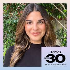 Adela Stark's Instagram, Twitter & Facebook