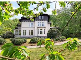 Weitere ideen zu garten, gartenprojekte, garten deko. Das Haus Von Roger Willemsen Wird Zur Kunstlervilla