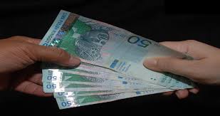 Sediakan tabung amanah untuk mereka menyimpan duit kecil atau duit baki dari belanja sekolah. Terlangak Langak Depan Kaunter Seriuslah Ic 87 Suruh Ibu Bapa Bayarkan Pinjaman Fokus Cari Infonet
