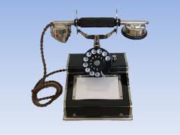 It has revolutionized taxicab market by introducing the uber mobile app. Metalltelefon Historische Fernsprecher