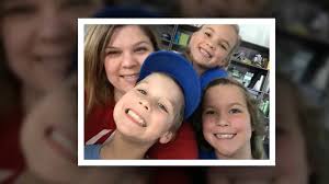 Tara, Teresa, Nora, Finn Milligan