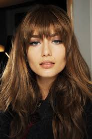 Abnehmen gute tipps und erfolgreiche tricks jolie. Trendy Frisuren Uber 80 Bilder Von Trendfrisuren Trendfrisuren Frisur Lange Haare Pony Haarschnitt Lange Haare Mit Pony