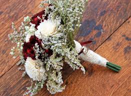 68 baby's breath wedding ideas for rustic weddings apr 17, 2020 baby's breath , or to give it it's proper name, gypsophila , has always been known throughout the floral world as a cheap filler and appeared in almost every bouquet throughout the years, but in the last year or so, it has made a big comeback and is now very much the main. Burgundy Sola Bouquet Babys Breath Red Roses Dried Flowers Etsy