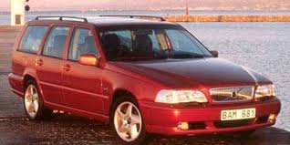 The name v70 combines the letter v, standing for versatility, and 70, denoting relative platform size (i.e., a v70 is larger than a v40, but smaller than a v90). Amazon Com 1998 Volvo V70 Reviews Images And Specs Vehicles