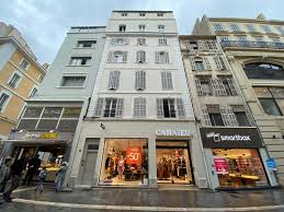 Le Studio Saint Ferreol Apartments For Rent In Marseille Provence Alpes Cote D Azur France