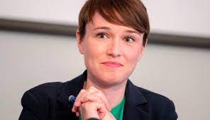 Sie habe nicht damit gerechnet und könne nicht nachvollziehen, dass man zu diesem schluss kommt. Umstrittene Grune Wer Ist Sigi Maurer News At