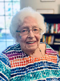 Happy Birthday, Effie! 🎉🎈🎂