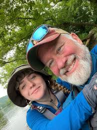 How can I volunteer for the Trail Creek Fun Float event?