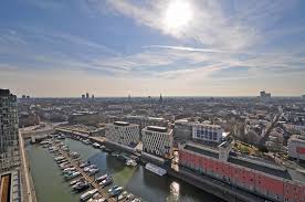 Kranhaus buildings in köln by architects: D B Immobilien