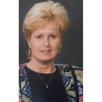 Donna Mcfarland's Instagram, Twitter & Facebook