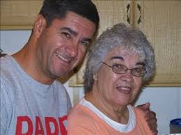 Gilbert Reyes Obituary (2009)