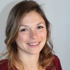 Julie Gaston's Instagram, Twitter & Facebook