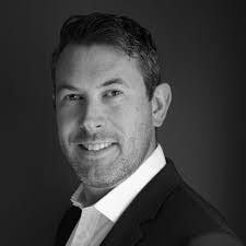 Jamie Quin's Instagram, Twitter & Facebook