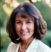 Sandy Herrmann's Instagram, Twitter & Facebook