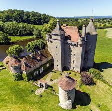 Château de Villemonteix | Saint-Pardoux-les-Cards