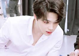 متن و ترجمه آهنگ friends از jimin و v عضو گروه کره ای bts ، تکست و معنی اهنگ فرندز به معنای دوستان از جیمین و وی ( کیم تهیونگ) عضو گروه بی تی اس lyrics and translation music bts jimin and v friends. Jamin On Twitter Bts Btsarmy Grammys Jimin