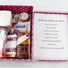 Diy Wenn Box Basteln Schone Geschenkidee Fur Jeden Anlass Box Basteln Geschenke Wellness Paket