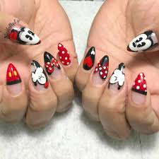 Pin By Sorella Paper Design On Nail Designs Disneyland Nails Mickey Nails Disney Nails