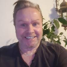 Lycka är att få lov att vara sig själv. Se Anja Kontor:s intervju i När  livet vänder ➡ http://spr.ly/6181DkNsS