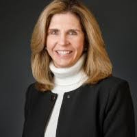 Lori Laubach's Instagram, Twitter & Facebook