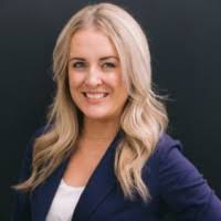 Katie Strawbridge's Instagram, Twitter & Facebook