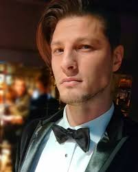 2022 MOOD LIKE: 😏 #happynewyear #luxury #nickcasciaro #loredanagroza