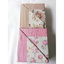 Lenzuola piazza e mezza smile simpatico completo di lenzuola piazza e mezza in puro cotone 100%, con una vivace stampa, modello smile 29,00€ 4,00€ consegna (gratuita oltre 60€) Completo Lenzuola Di Flanella Una Piazza E Mezza A Fiori B678