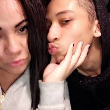 Anna Reilly (@AnnaRei58084239)